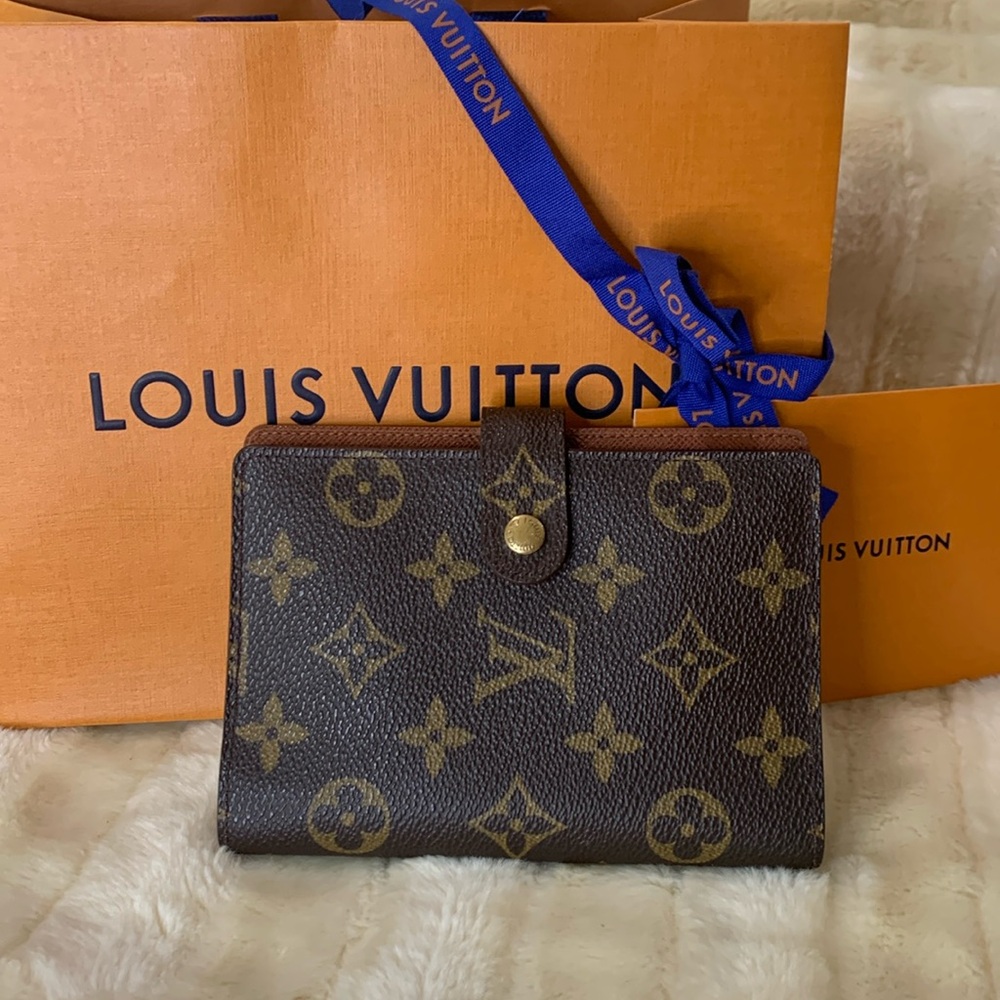 LOUIS VUITTON AGENDA